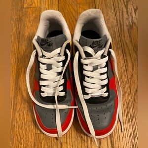 London Air Force 1 lows